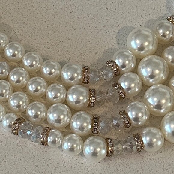 WILD FLOWER 4 Strand Fashion Faux Pearl Necklace & Earrings - Picture 5 of 7